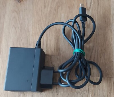Original Nintendo Switch Netzteil HAC-002 Ladekabel AC Adapter Nintendo