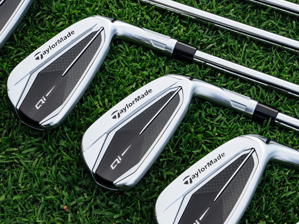 Taylormade Golf Qi Iron Wedge Club SW R Flex Diamana BLUE TM60