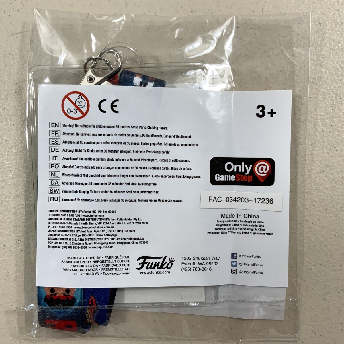 RYU 8-Bit Funko POP! Street Fighter Lanyard Keychain GameStop