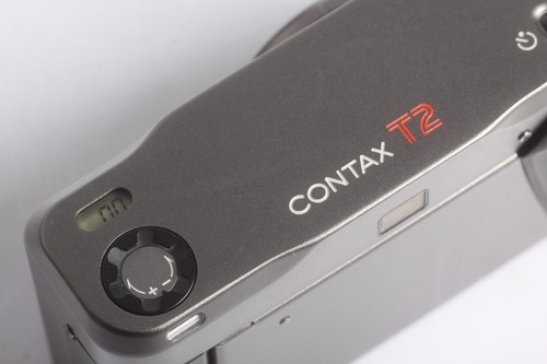 Contax T2 TITANIUM BLACK mit Carl Zeiss Sonnar 2,8/38 T* - 第 11/17 張圖片