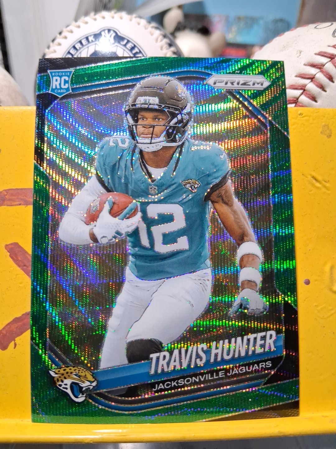 2025 Panini Prizm - Rookies Travis Hunter #301 Green Wave Prizm (RC)