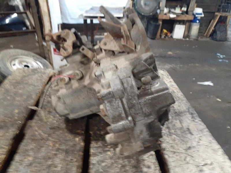 Manual Transmission SOHC Fits 90-93 STORM 613905 Foto 4 de 4