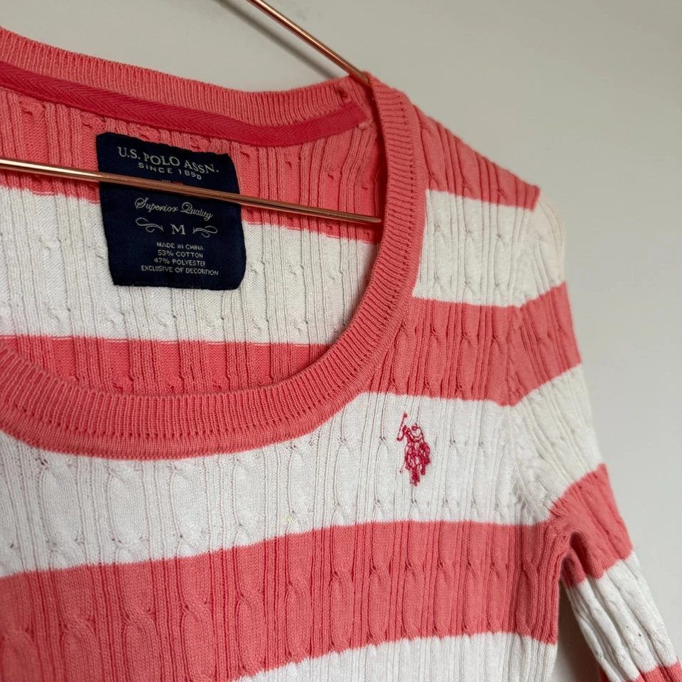 Suéter Y2K US Polo Assn para mujer M rosa a rayas cuello en V tejido con cable preppy años 90 Foto 4 de 4