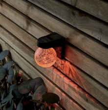 Garden Solar Colour Changing Crackle Ball Solar Fence Light
