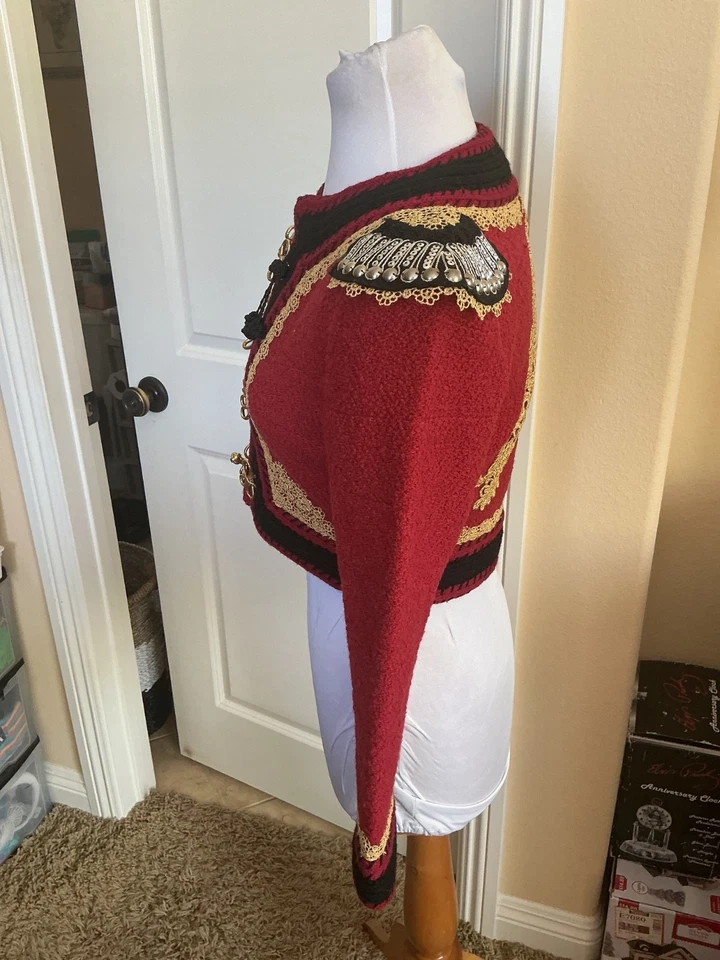 ВИНТАЖНЫЙ 60-Х ADOLFO AT SAKS ПЯТЫЙ AVE КРАСНЫЙ БУКЛ ШЕРСТИ ЗОЛОТОЙ БОЛЕРО MATADOR КУРТКА - Изображение 2 из 4