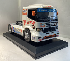 1:12 Race Truck Atego Markus Oestreich von Carson mit Vitrine