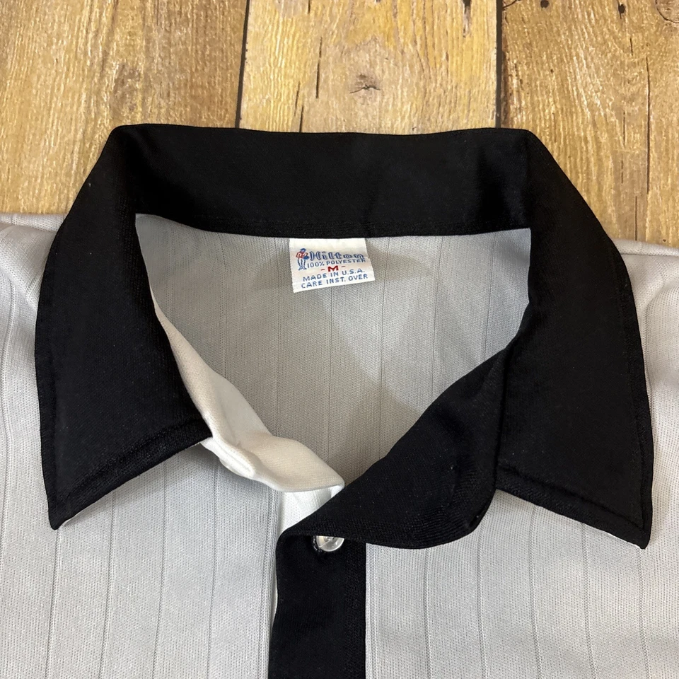 Camisa de boliche Hilton vintage poliéster feita nos EUA média Bill isolamento L&F - Imagem 4 de 4