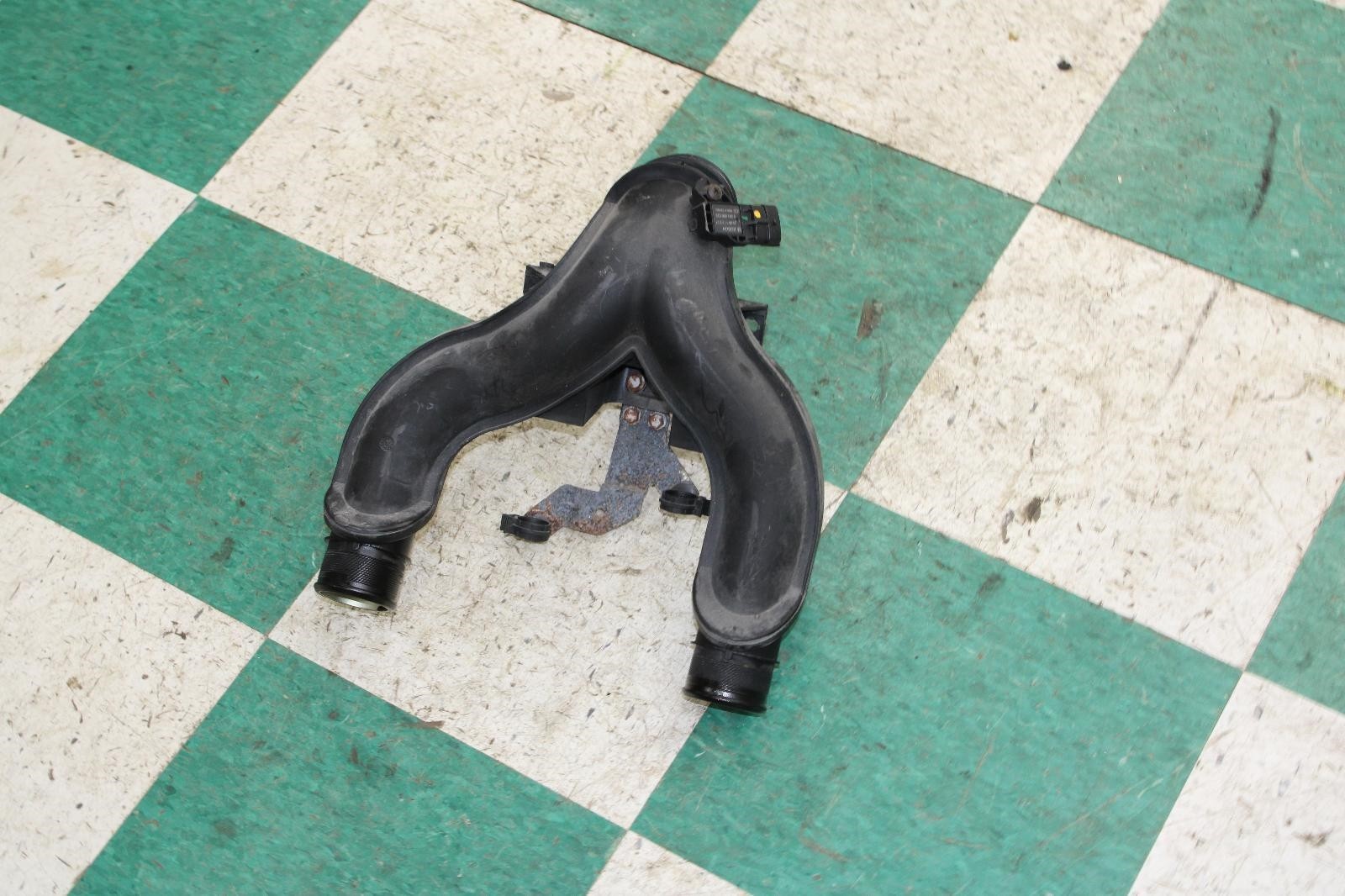 14-17 Ghibli 3.0L Motor Engine Air Intake Tube Resonator Pipe OEM Factory OE WTY