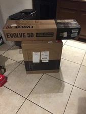 Electro-Voice Evolve 50 1000W Powered Column Speaker Array System