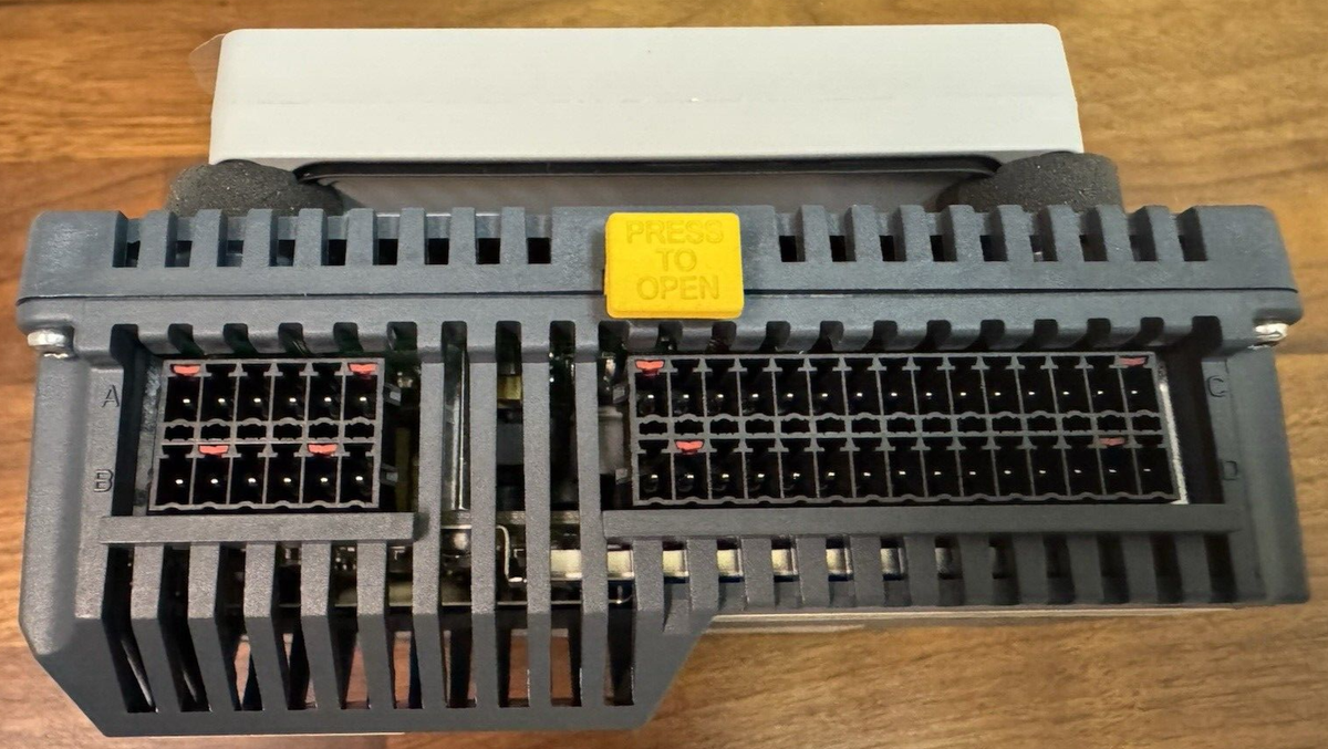 Pro-face PFXXM4200TP + PFXLM4201TADDC 【公式通販】