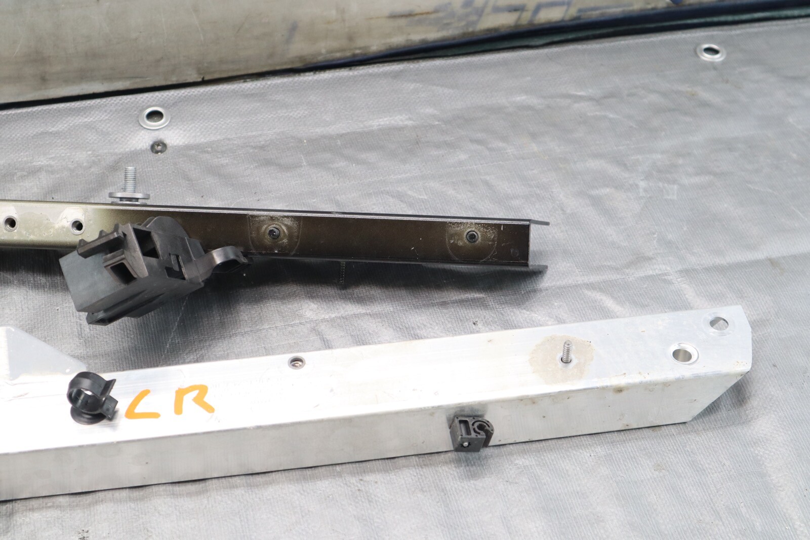 2022 2023 AUDI R8 V10 5.2L AWD OEM LH REAR QUARTER PANEL 4S8814201D 4S0813499C