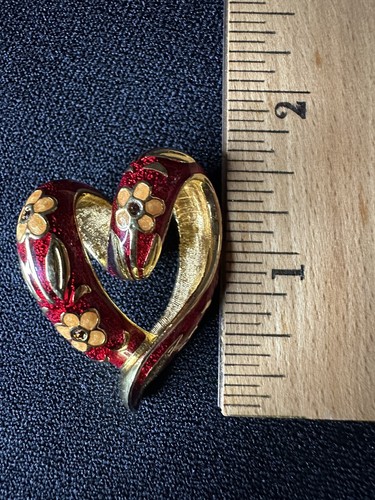 Vintage Nolan Miller Gold Tone Red Enamel Cloisonne Floral Heart Pendant. - Picture 6 of 6