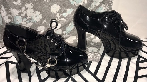 ZAPATOS FUNTASMA, HOTTIE BLACK PAT HOT01/B, CON MINI ACCESORIOS PARA ESPOSAS, ¡SIN USAR, 2001! - Imagen 11 de 24