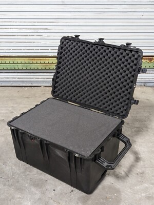 Pelican 1660 Protector Hard Case w/ Foam 31'' x 23'' x 19'' Parts / Repair