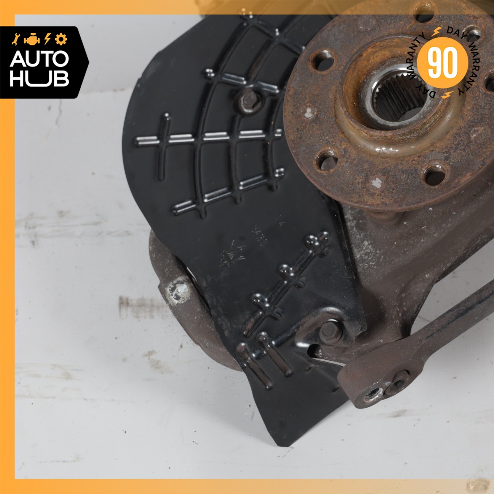 14-16 Maserati Ghibli M157 SQ4 Quattroporte Front Right Knuckle Spindle OEM