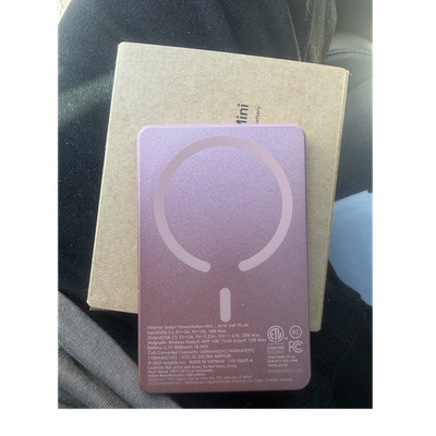 mophie Snap+ Powerstation Mini Magnetic Wireless Power Bank 5000mAh Purple
