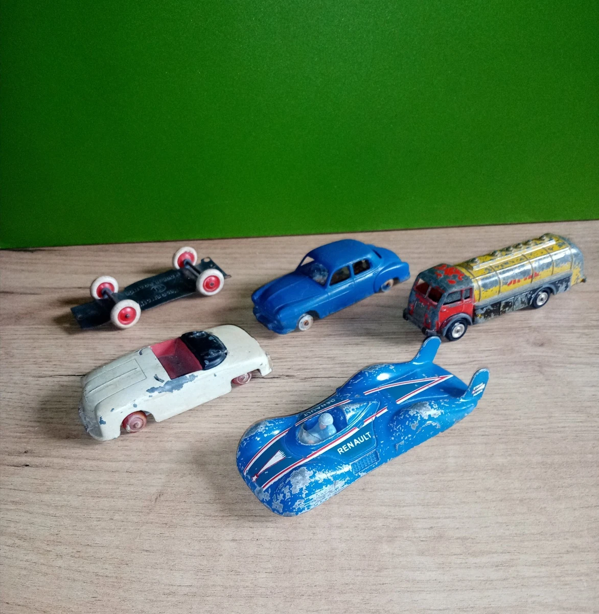 Haji - Vintage - Lot de 6 petits camions en tôle