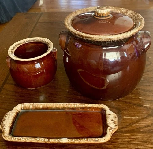 HULL Brown Drip Bean Pot Crock With Lid, Crock Bowl & Butter Dish Base  USA