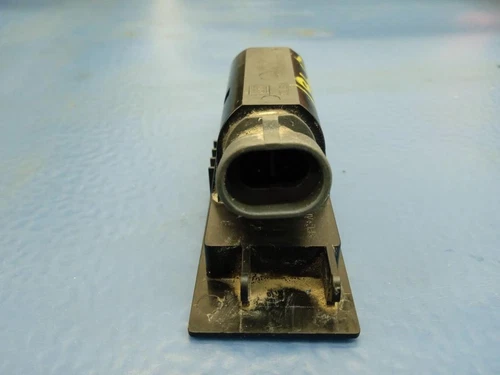 09164143 Piloto Matricula para OPEL CORSA C Club 2002 1046889 - Imagen 3 de 7