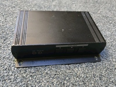 Hi Resolution Video to VGA Converter with BNC Loop Out AV19091