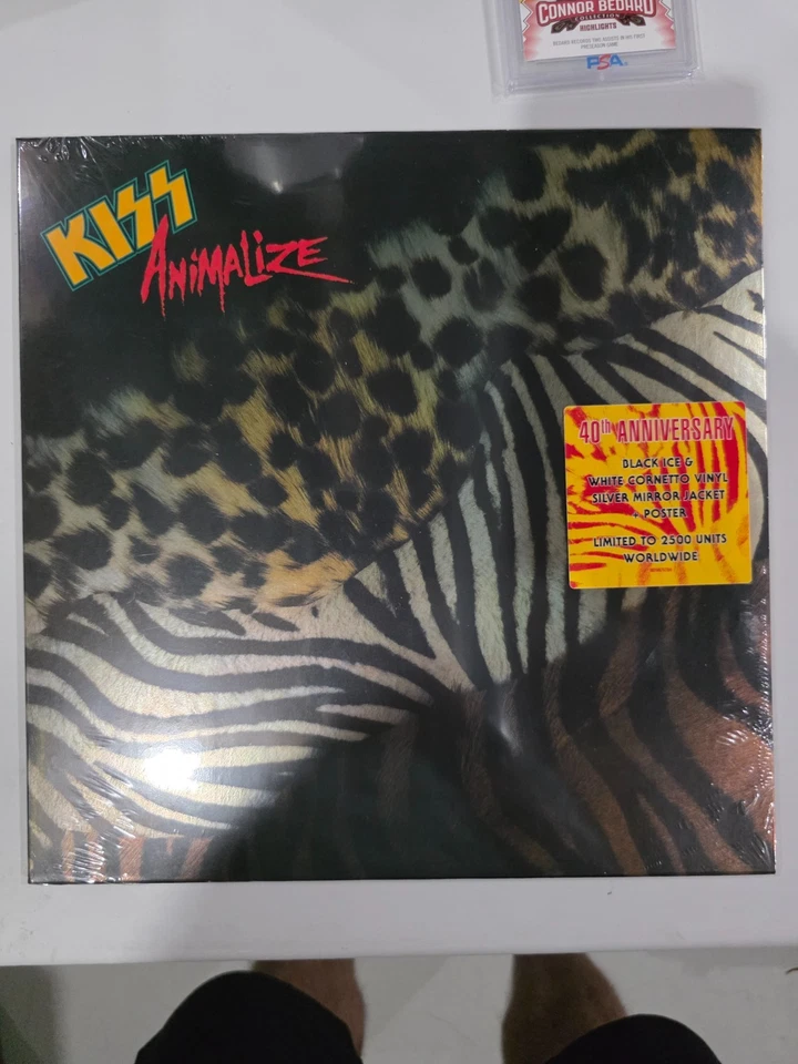 Kiss Animalize 40th Anniversary Blackice/white Vinyl  Sealed Medium Tee - Image 4 of 4