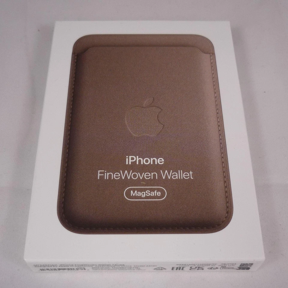 Genuine Apple FineWoven MagSafe Card Wallet for iPhone 12 13 14 & 15 Taupe - Image 2 of 4