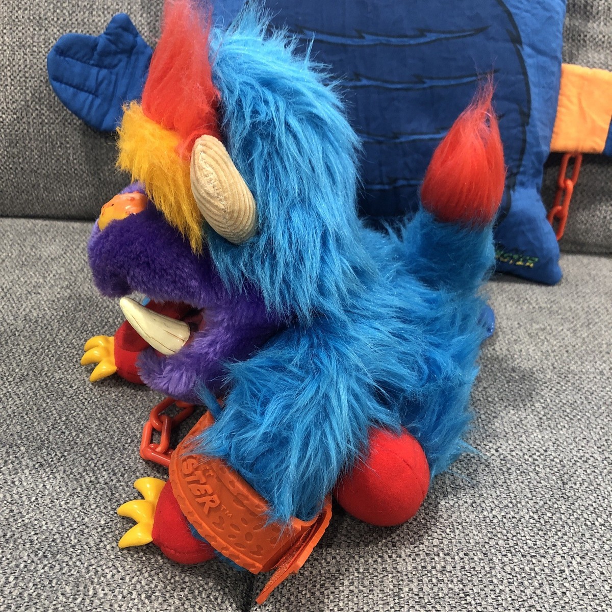 1986 Amtoy My Pet Monster Yaplet Puppet with Cuffs and Pillow