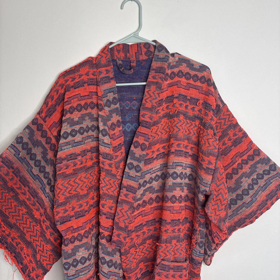 Bata de felpa Highway Robery neón burdeos talla única (angustiada) de colección Foto 3 de 4