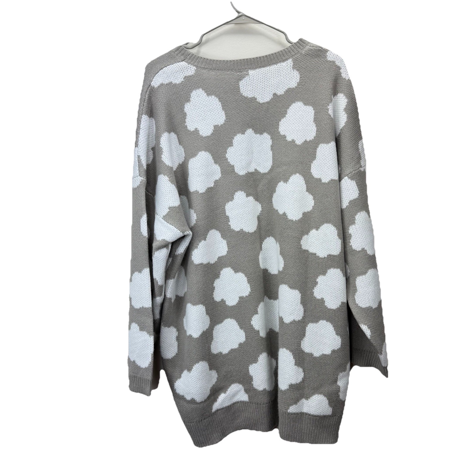 Torrid Clouds Rainbow Pullover Drop Shoulder Tuni… - image 8