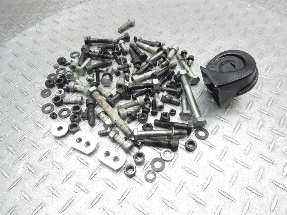 Lote de herrajes Victory Classic Cruiser V92 2003 99-03 tuercas pernos tornillos bocina OEM Foto 3 de 4