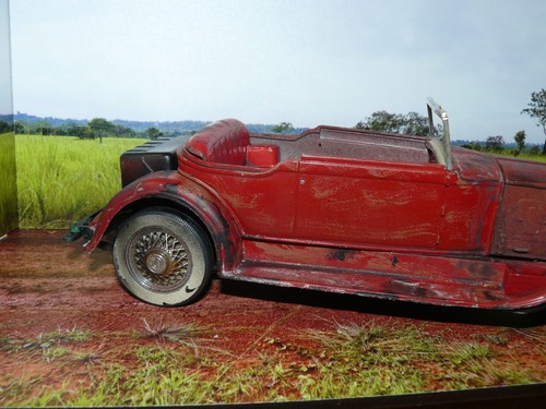 ( DS ) Just pulled out of a dusty barn a Packard Victoria - Picture 2 of 17