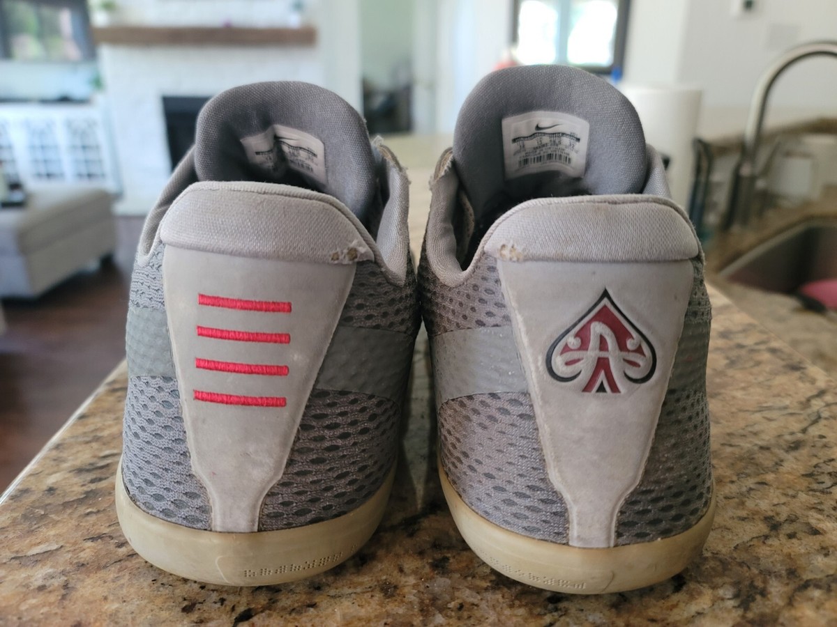 Nike Kobe 11 バスケットボールシューズ グレー/レッド ナイキ メンズ コービー バスケットボール シューズ Nike Kobe