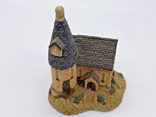 Retro 1984 DAVID WINTER Ornamental Ceramic Cottages "The Chapel" Boxed - Afbeelding 1 van 12