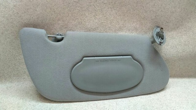 2005 pt cruiser sun visor