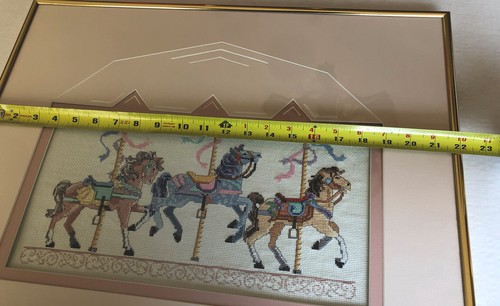 Caballos de carrusel redondos con punta de cruz merry go enmarcados/enmarañados completos - Imagen 9 de 9