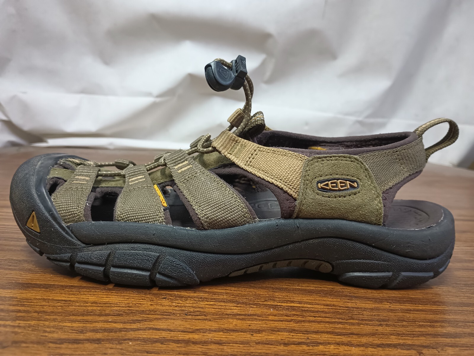 Keen Sandalo Uomo Newport H2 Taglia 8 Marrone Escursionismo Esterno Chiuso 1018941