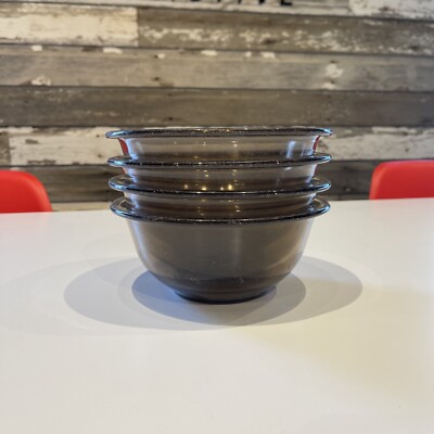 Vintage Pyrex Mixing Nesting Bowl - Set of 4 (Dark / Clear)