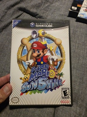 Nintendo Super Mario Sunshine Complete w/ Manual, GameCube NTSC-U/C (US/CA)