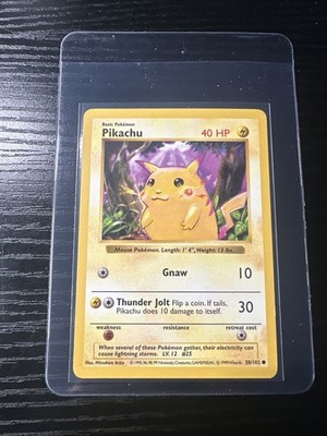 Pikachu Red Cheeks Rare 58/102 Base Set Shadowless WOTC Vintage Pokemon