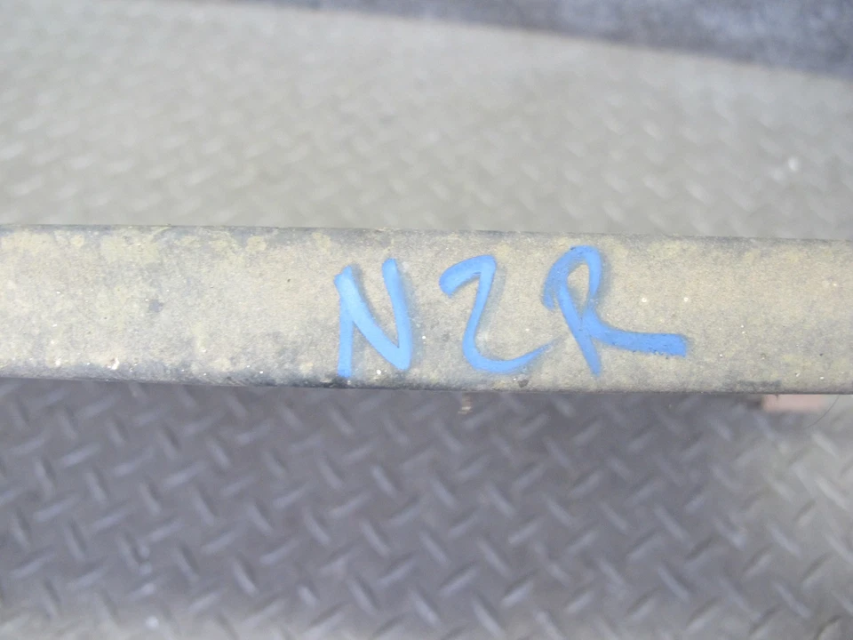 75-78 DATSUN S30 280Z AIRE ACONDICIONADO CONDENSADOR 27650-N4600 OEM Foto 2 de 4