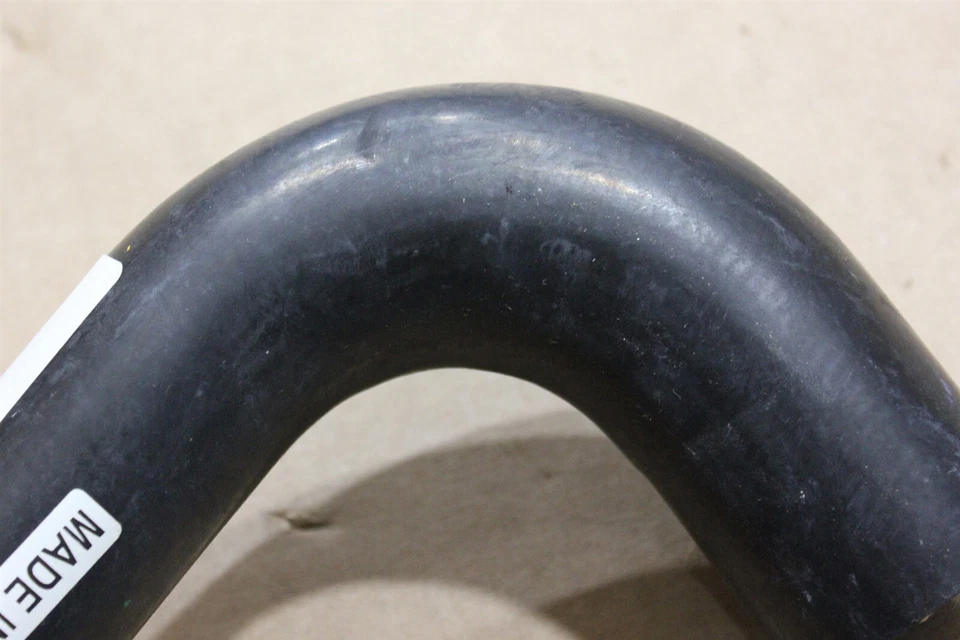 Manguera de radiador superior Jeep Wrangler TJ 52028144AC 90 grados manguera de refrigerante OEM Foto 4 de 4