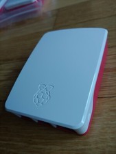 Official Raspberry Pi 4 Case Red/White