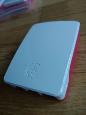 Official Raspberry Pi 4 Case Red/White 