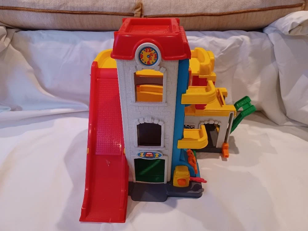 Fisher Price Little People Parking Garage Car Wash Vintage 1999 13 Car Fast Ship