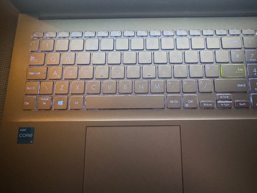 ASUS VIVOBOOK K513E 15" OLED LAPTOP Intel i3 - Afbeelding 5 van 7
