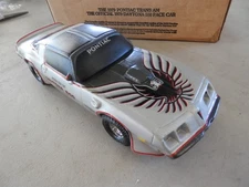 1979 Pontiac Trans Am Daytona 500 Pace Car Grenadier Decanter #2