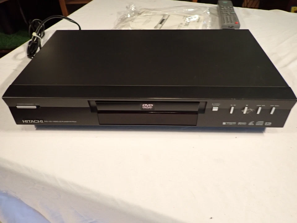 Reproductor de DVD Hitachi DV-P313U probado y funciona con control remoto y manual Foto 3 de 4