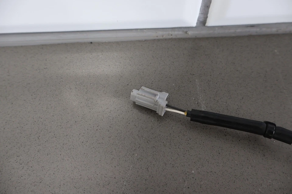 15-21 斯巴鲁 WRX STi 对 LH&RH 后原始设备制造商车轮速度传感器(80K 英里) — 第 3/4 张图片