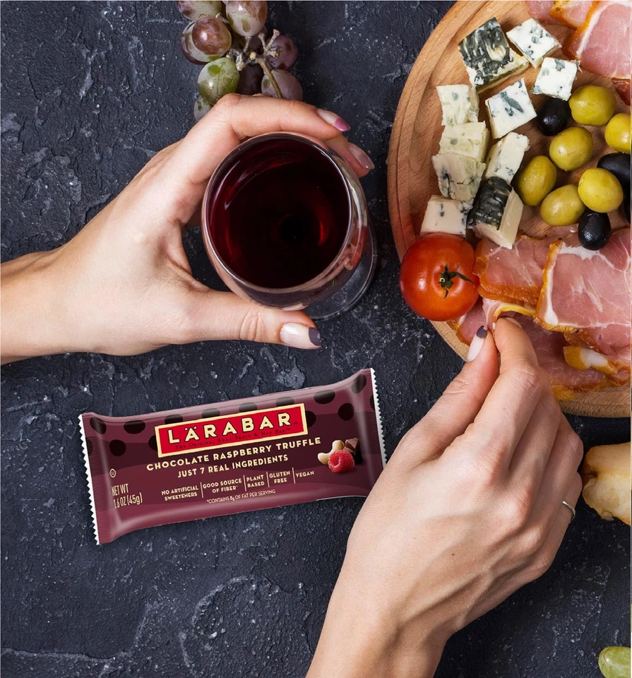 Trufa Larabar Chocolate Frambuesa, Barritas de Frutas Veganas Sin Gluten, 8 ct Foto 4 de 4