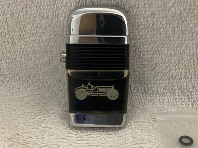 Vintage Scripto Vu Lighter Black Band with Car   Sale Price!!